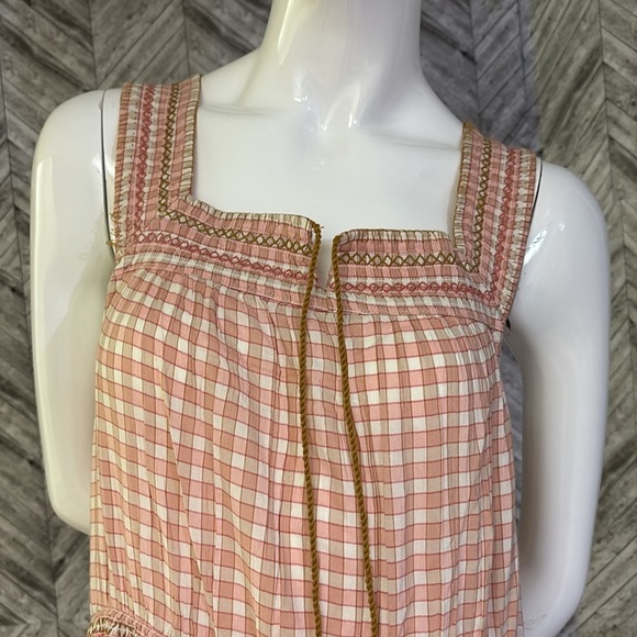 Old Navy Peach, pink, white, gold Gingham Sleeveless Dress, size large - Picture 9 of 10
